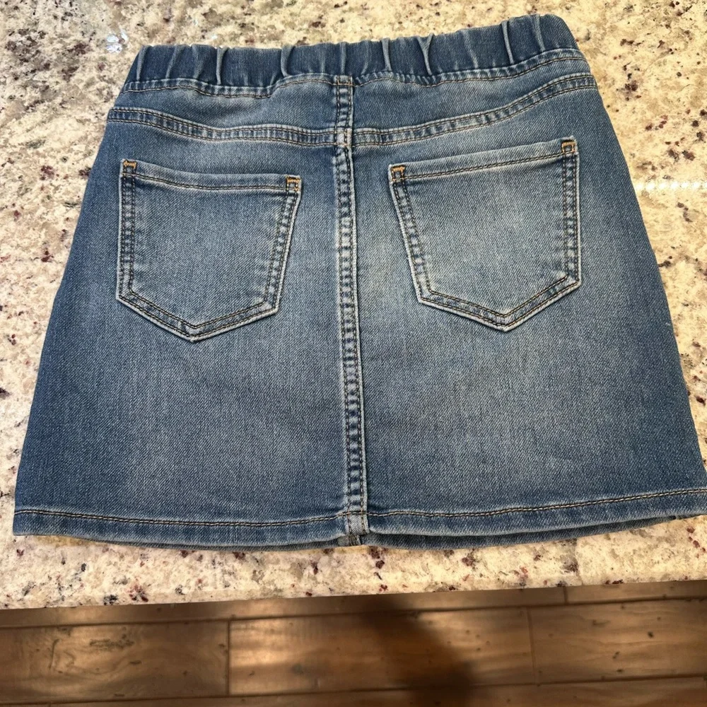 EUC GAP Blue Denim Kids Skirt with Drawstring, girls size Medium